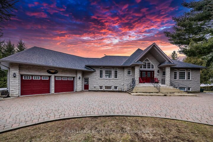 1524 Westview Crescent — photo 1