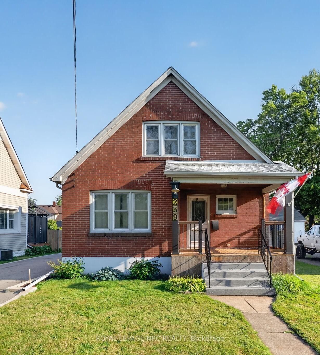 Property Photo: 239 Phipps Street ON L2A 2V4