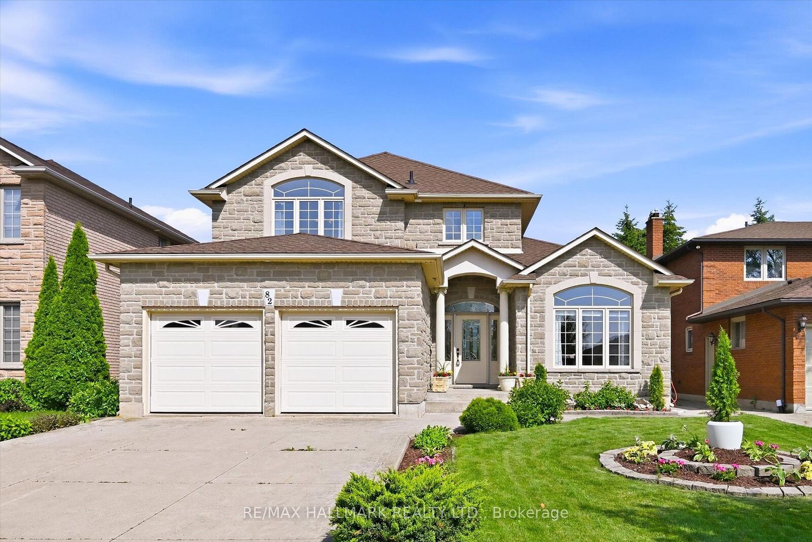 Property Photo: 82 Second Road W ON L8J 2V2