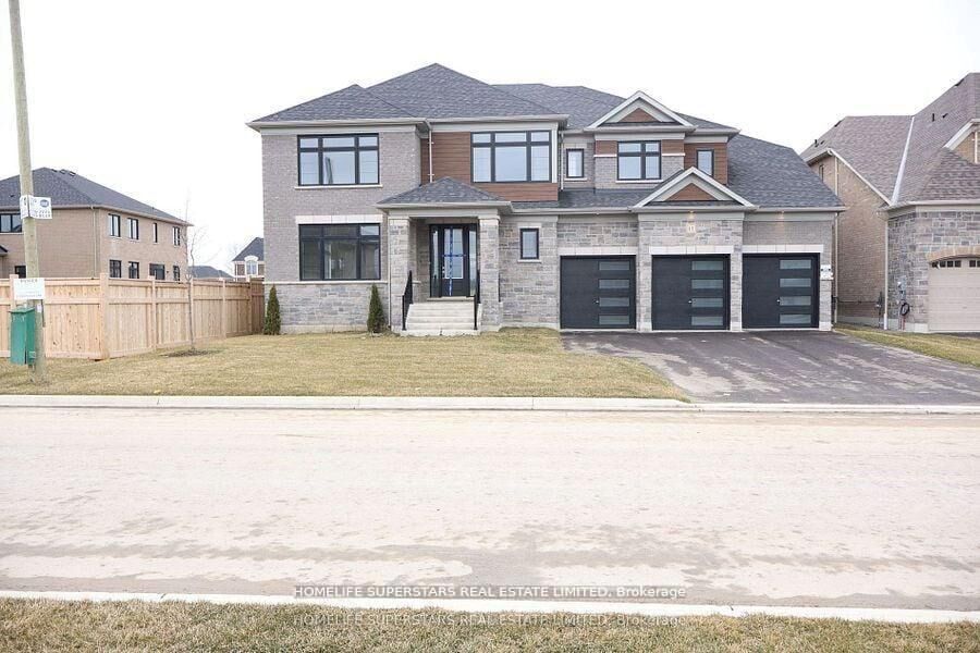 Property Photo: 17 Bellflower Crescent ON L0G 1W0