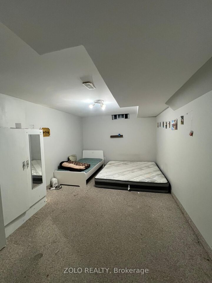 Property Photo:  196 Appleblossom Drive Lower  ON L9C 7P2 