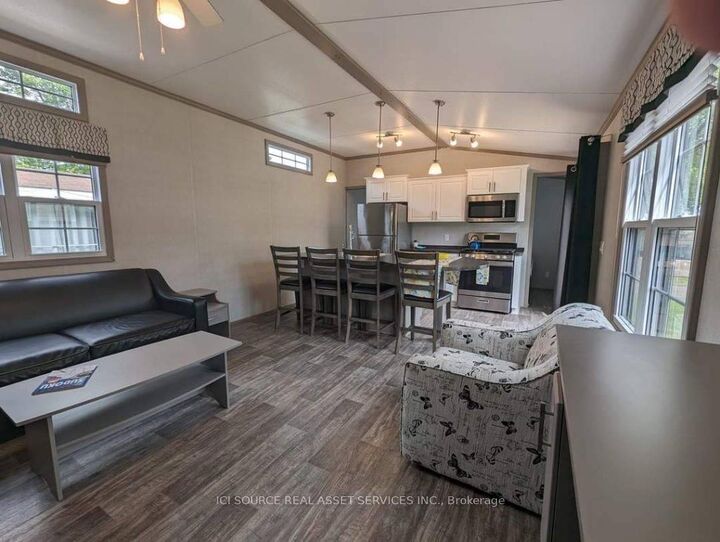 Property Photo:  1082 Shamrock Marina Road Smr44  ON P0E 1N0 