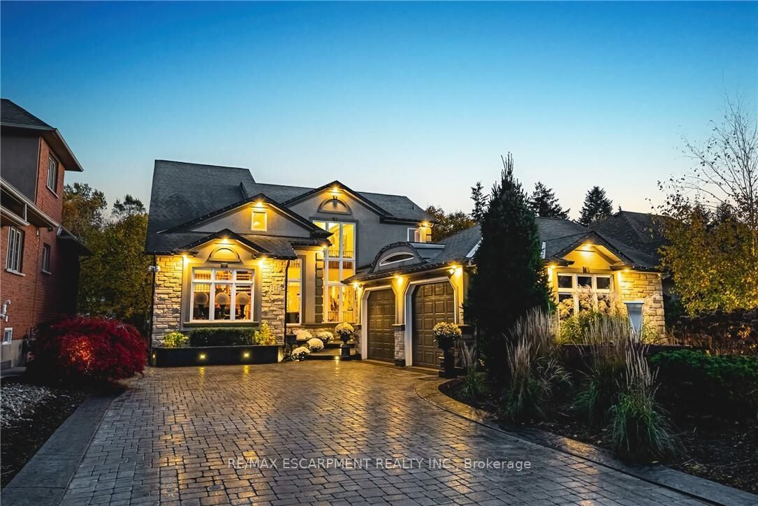 Property Photo: 712 Highvalley Road ON L9G 4E9