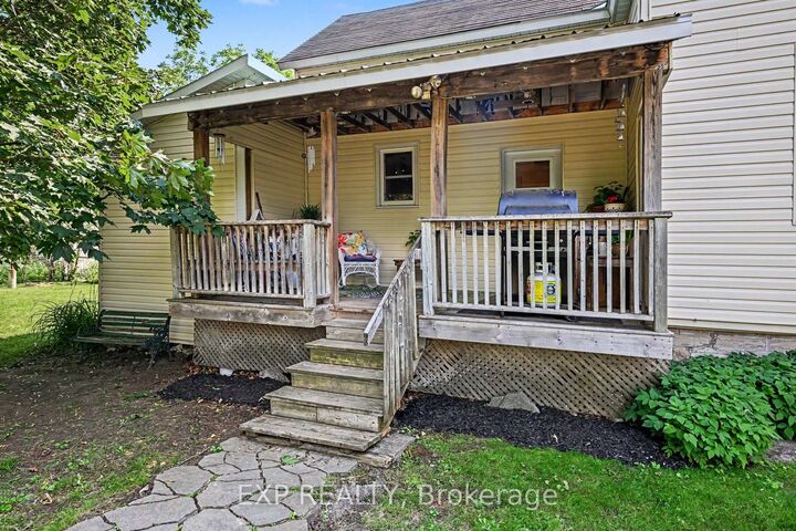 Property Photo: 165 Ottawa Street ON K0A 1A0