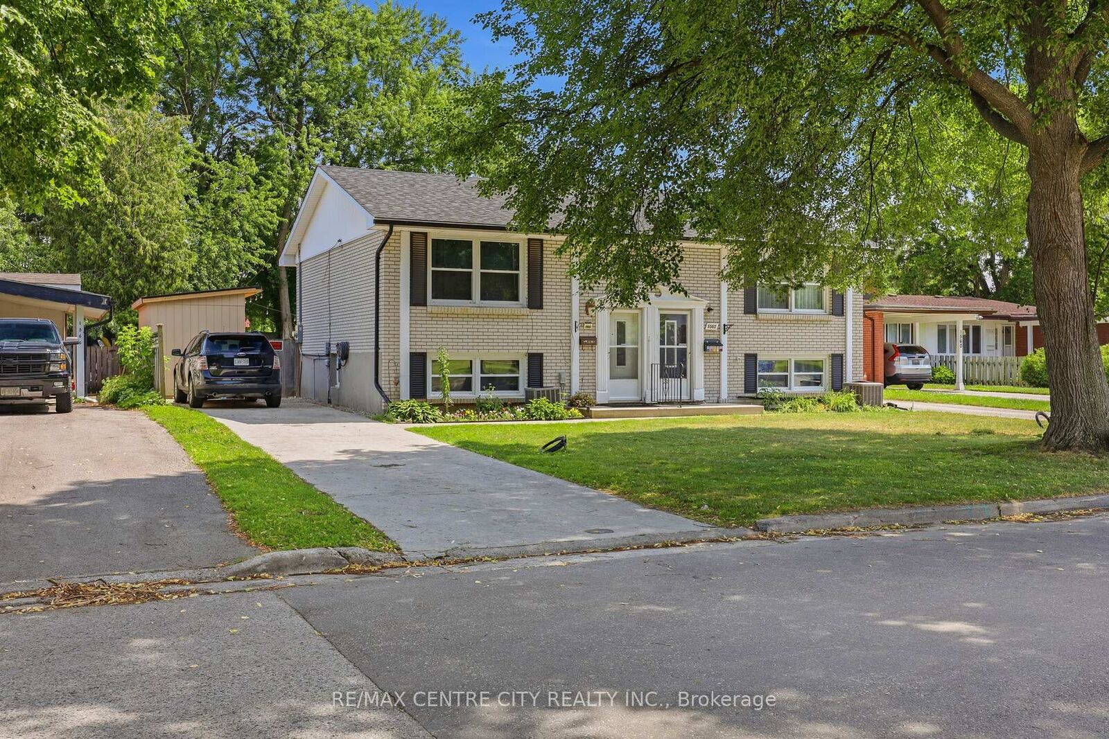 Property Photo:  1564 Nairn Avenue  ON N5V 2P2 