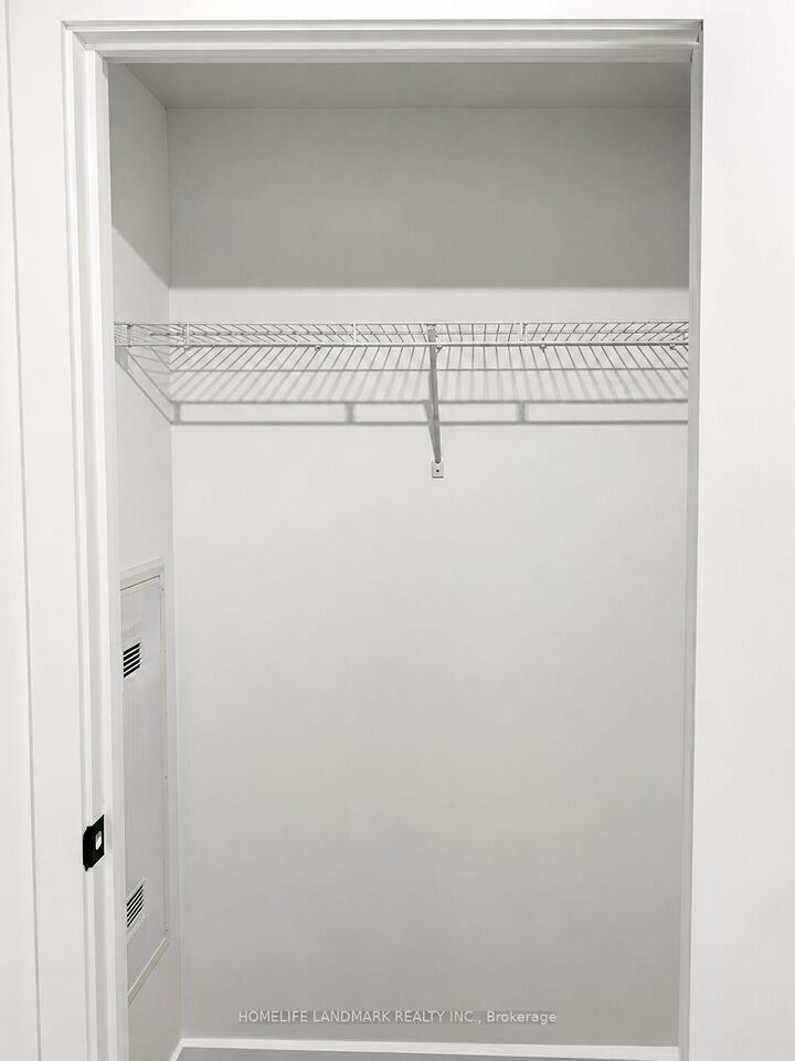 Property Photo: 609 Sherbourne Street 2906 ON M4X 0A4