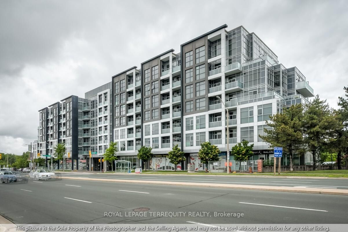 Property Photo: 8763 Bayview Avenue 230 ON L4B 3V1