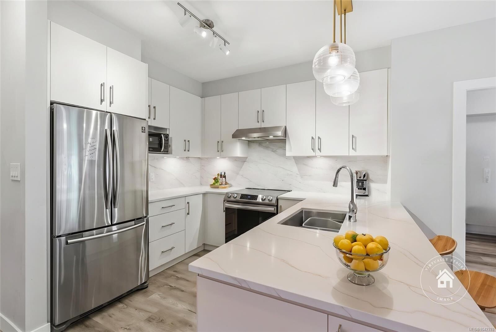 Property Photo: 20 Barsby Ave #308 BC V9R 0K4