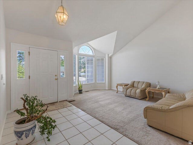 Property Photo: 2602 W Singletree Ln S UT 84095