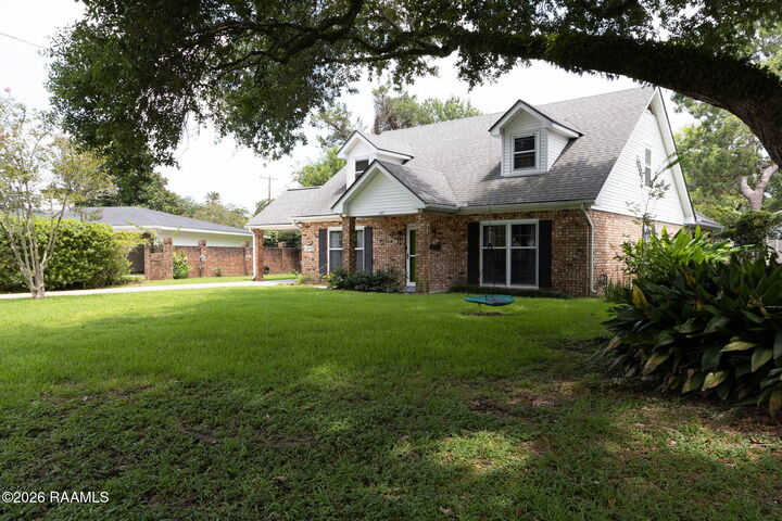 Property Photo: 347 Hilltop Circle LA 70563