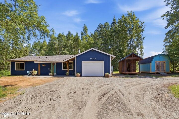 Property Photo: 1535 Kittiwake Court AK 99611