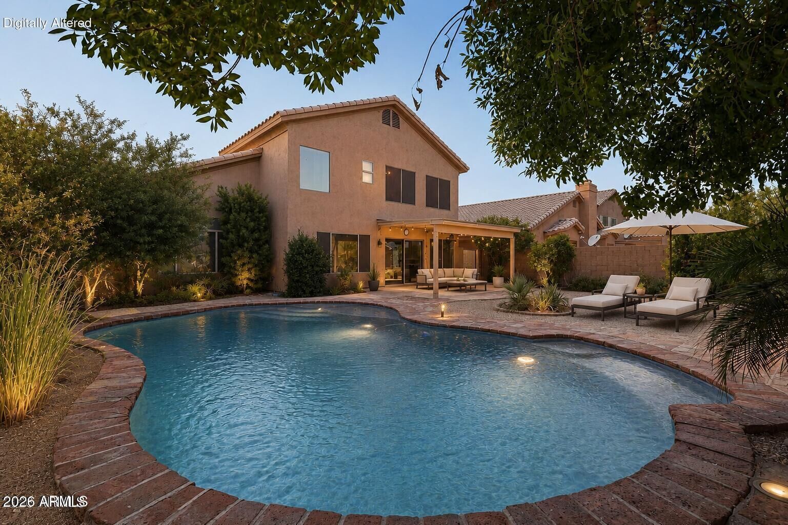 Property Photo:  4626 E Summerhaven Drive  AZ 85044 