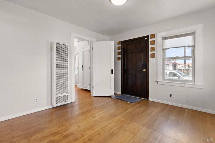 Property Photo: 10017 Pippin Street CA 94603