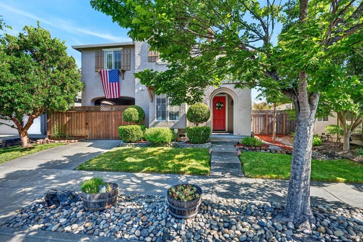 Property Photo: 132 Decanter Circle CA 95492