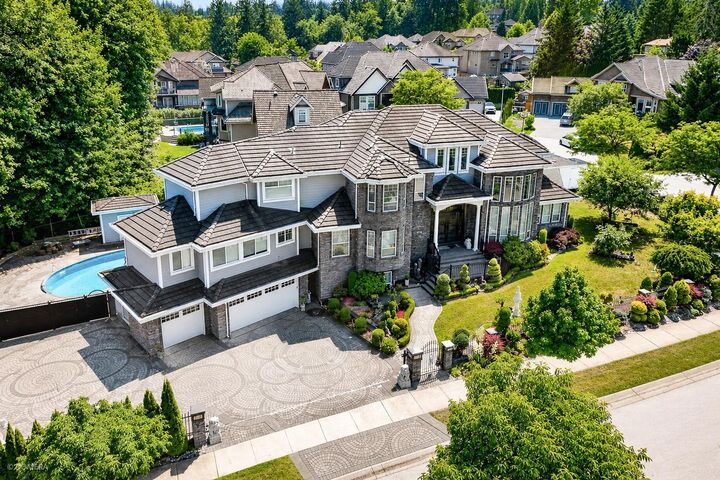 Property Photo: 16452 93A Avenue BC V4N 5S3