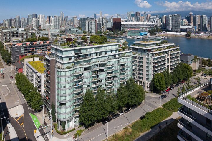 1661 Ontario Street 1103 — photo 1