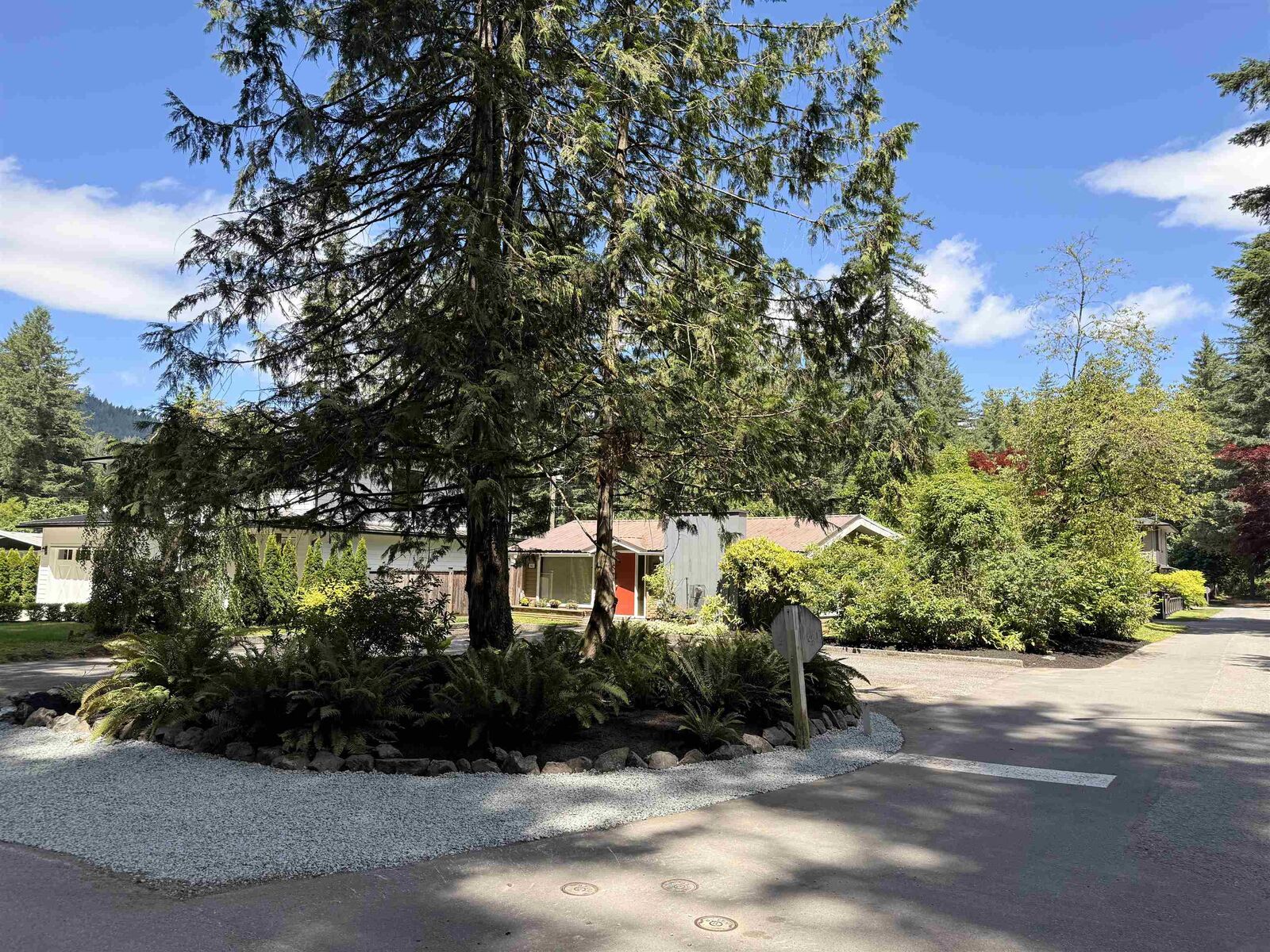 Property Photo: 542 Park Drive BC V2R 4Z8