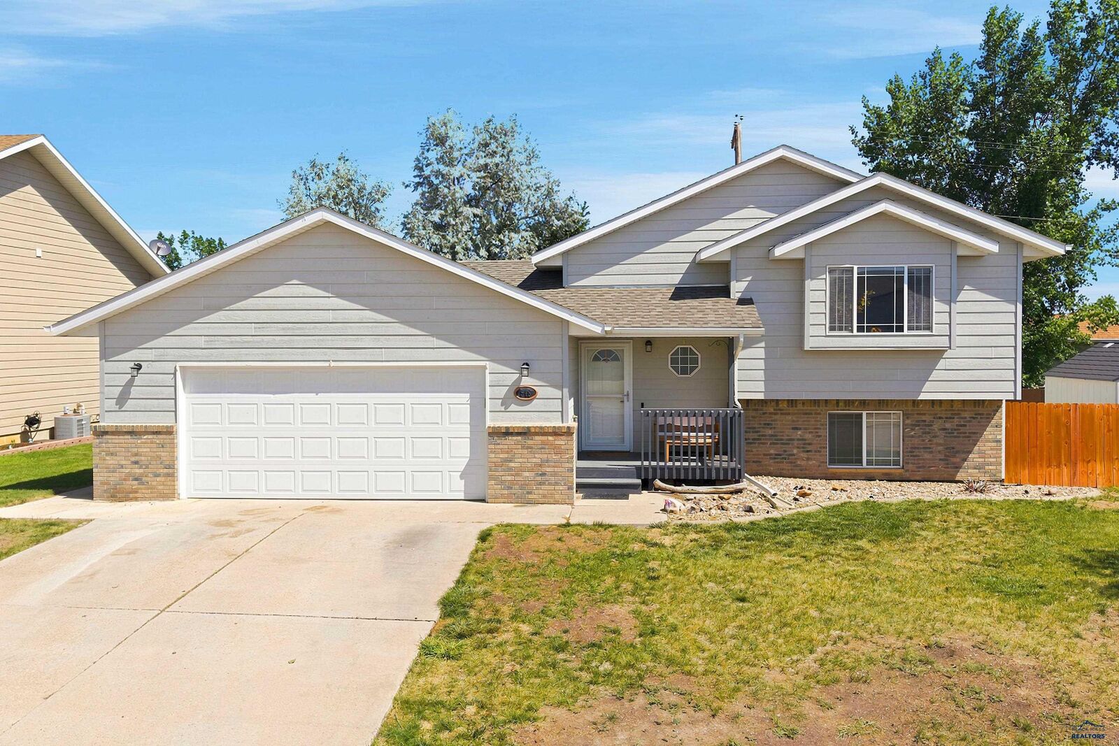 Property Photo:  548 Field View Dr  SD 57701 