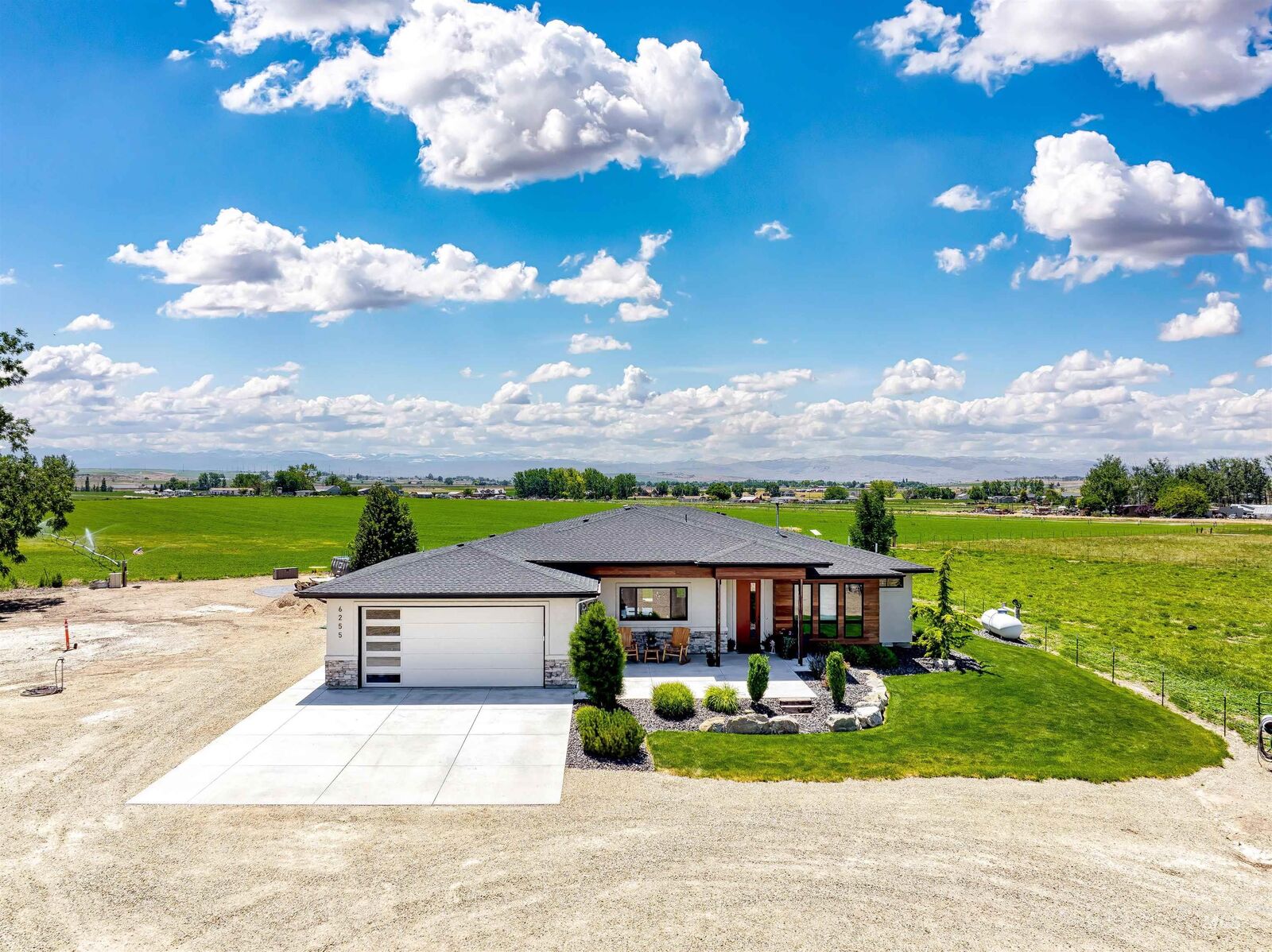 Property Photo:  6255 Bennett Rd.  ID 83686 
