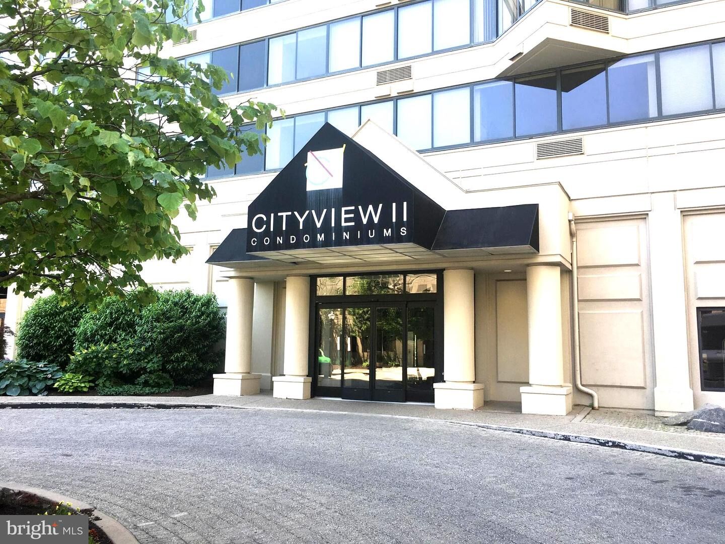Property Photo: 2001 Hamilton Street 514 PA 19130
