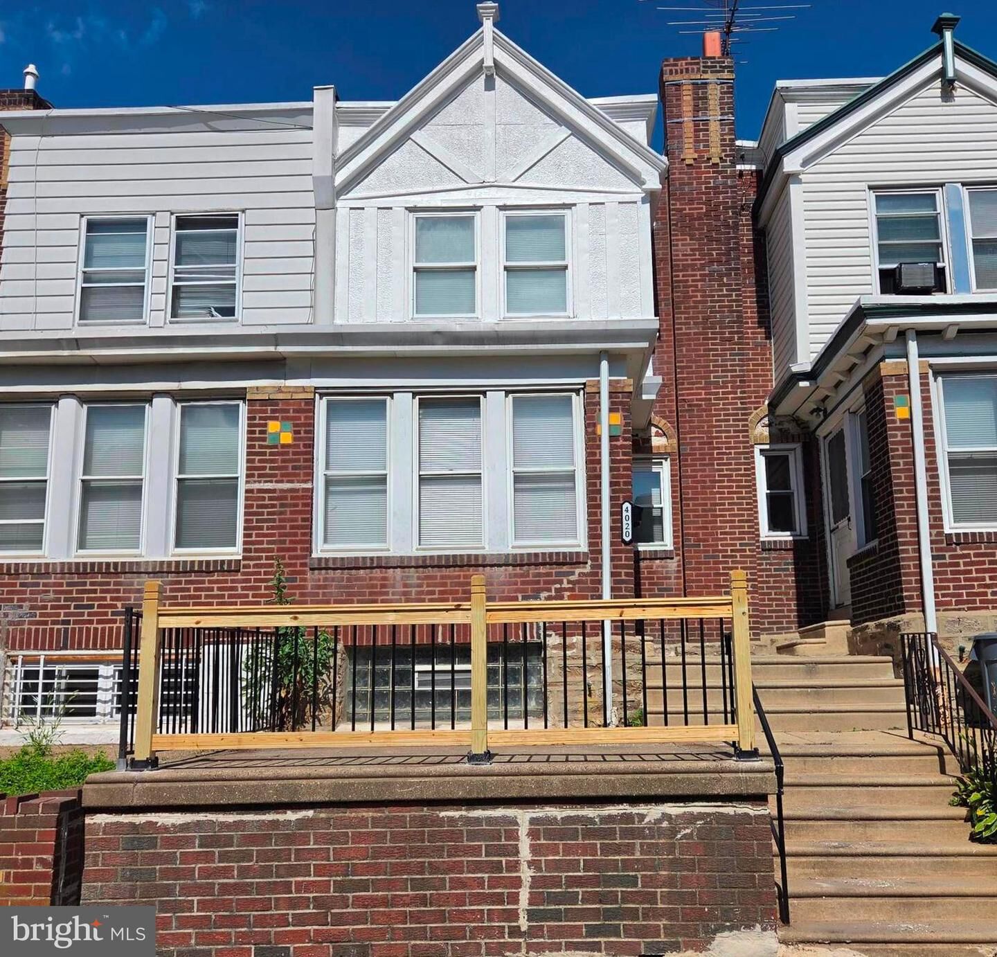 Property Photo:  4020 Howland Street  PA 19124 