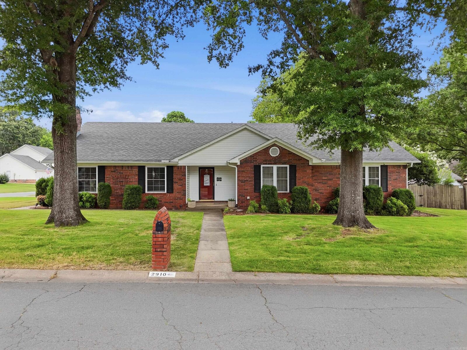 Property Photo:  2910 Wicket Street  AR 72034 