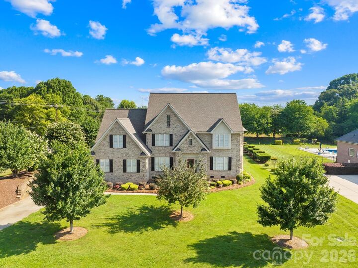 Property Photo:  105 Mandarin Drive  NC 28117 