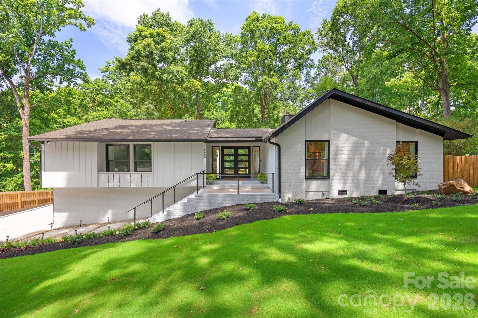 Property Photo:  2600 Vardall Court  NC 28226 