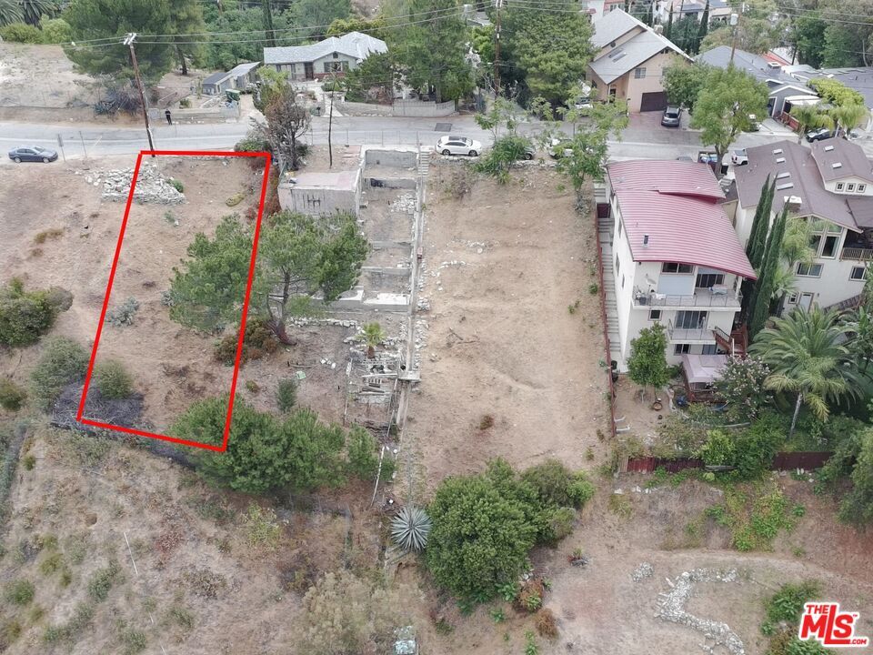 Property Photo:  9477 Reverie Rd  CA 91042 