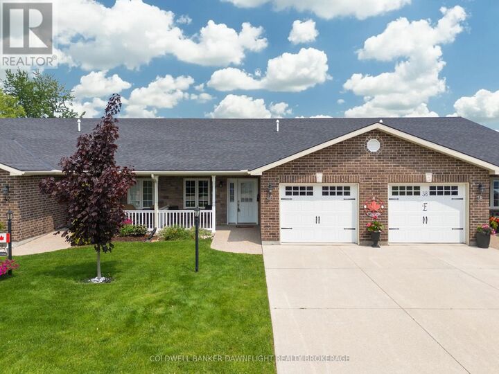 Property Photo:  40 Devon Drive  ON N0M 1S3 