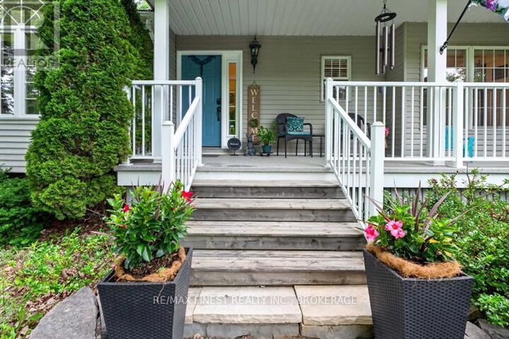 Property Photo: 2038 Valleyview Drive ON K0H 2W0