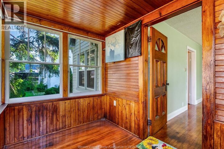 Property Photo:  31 Cathcart Street  ON N0P 2L0 