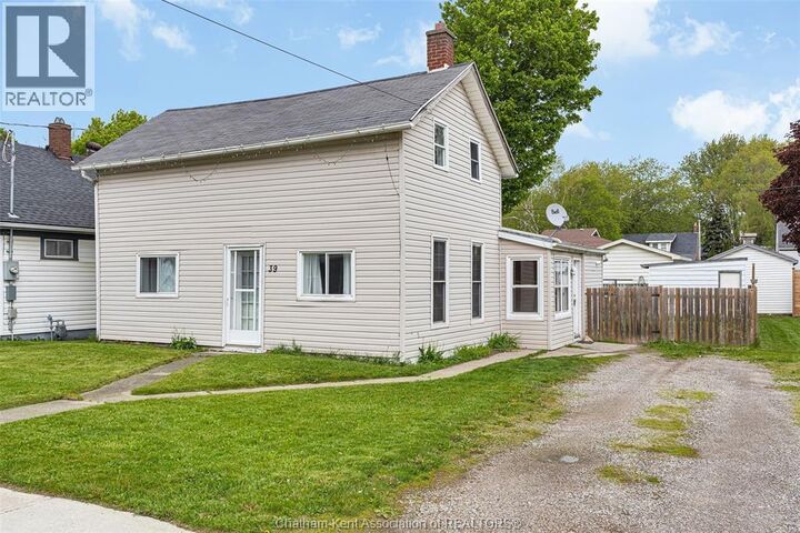 Property Photo:  39 McGeorge Street  ON N0P 1A0 