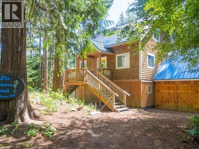 Property Photo: 2902 Arbutus Lane BC V0N 2G0