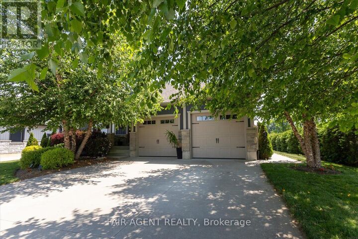Property Photo: 8336 Sandytown Road ON N0J 1Y0