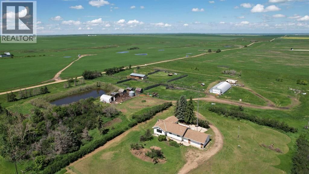 Property Photo:  171076 9 Highway  AB T0J 0T0 