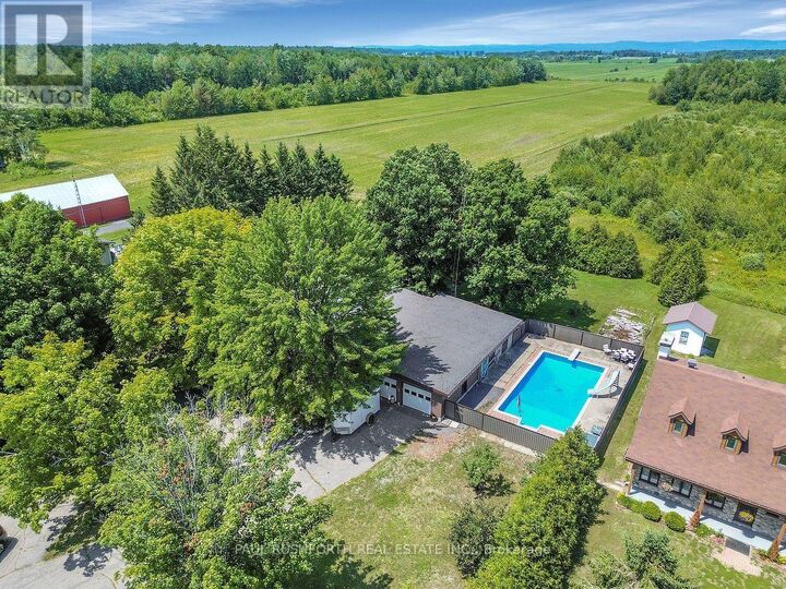 Property Photo: 4866 County Road 17 Road ON K0B 1A0