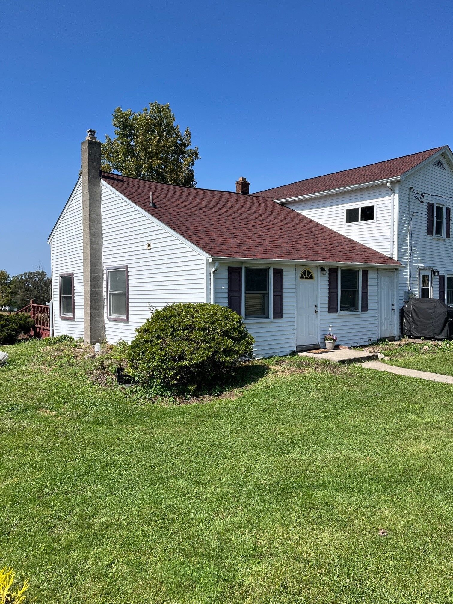 Property Photo: 7401 Sterrettania Road 2 PA 16415