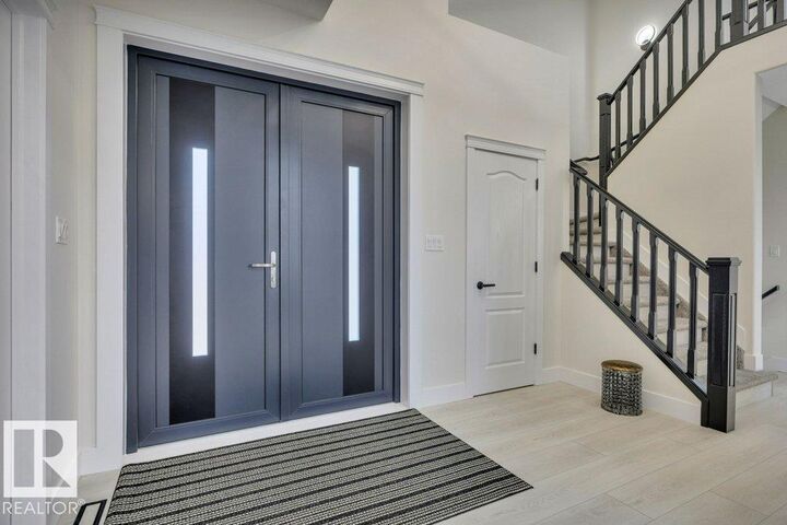 Property Photo: 5010 Donsdale Drive NW AB T6M 2V2