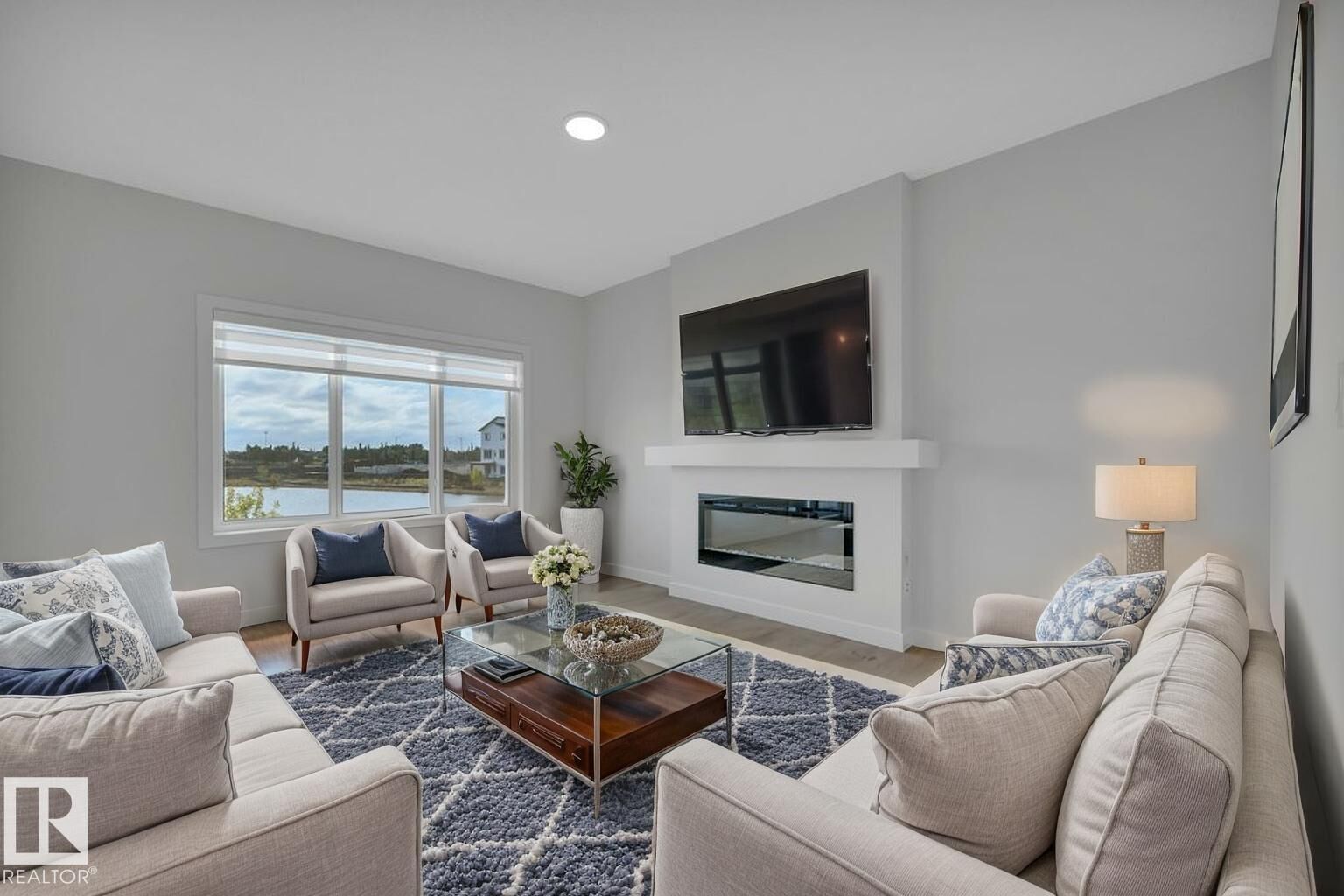 Property Photo: 786 Bank Drive AB T9E 1G2