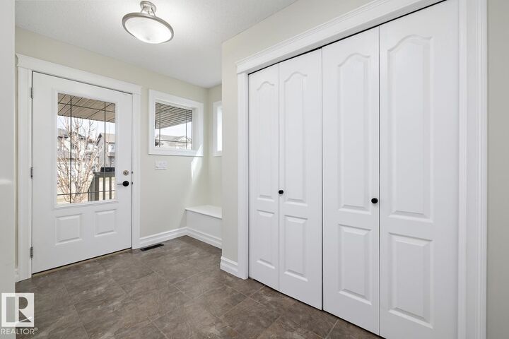 Property Photo: 178 Woodbend Way AB T8L 4S4