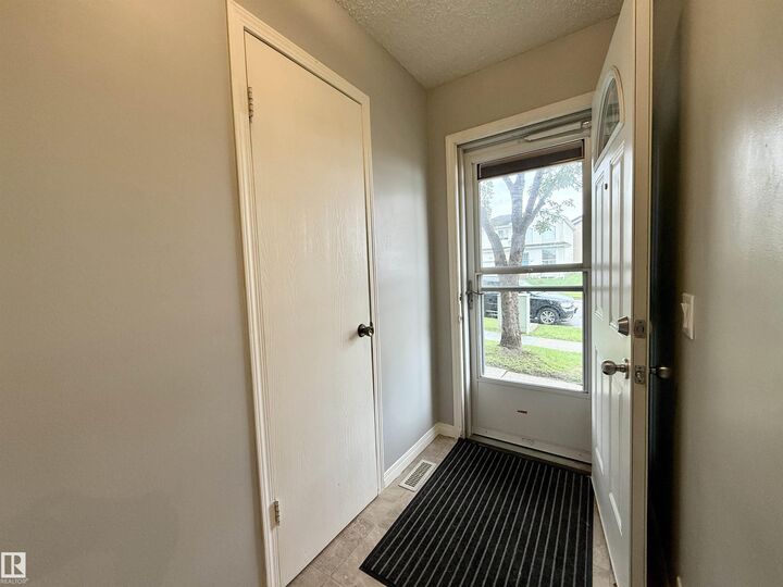 Property Photo:  5107 146 Avenue NW  AB T5A 4M7 