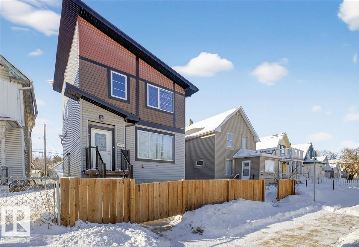 Property Photo: 11616 82 Street NW 1 AB T5B 2V8