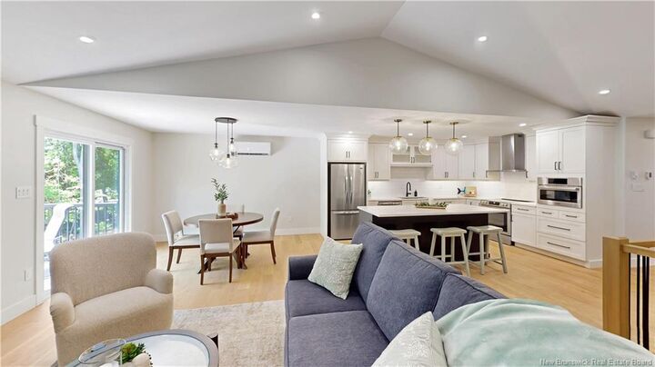 Property Photo:  6 Wetmore Boulevard  NB E2E 0Y9 
