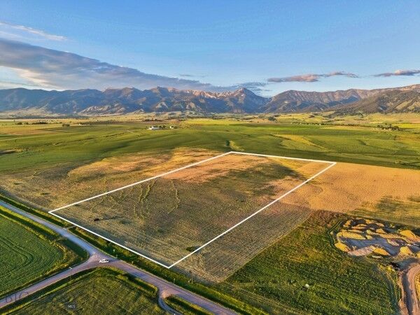 Property Photo: 3961 Penwell Bridge Road MT 59714
