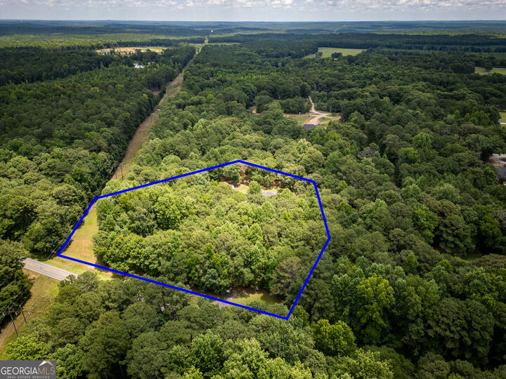 Property Photo:  606 Higgins Road  GA 30233 