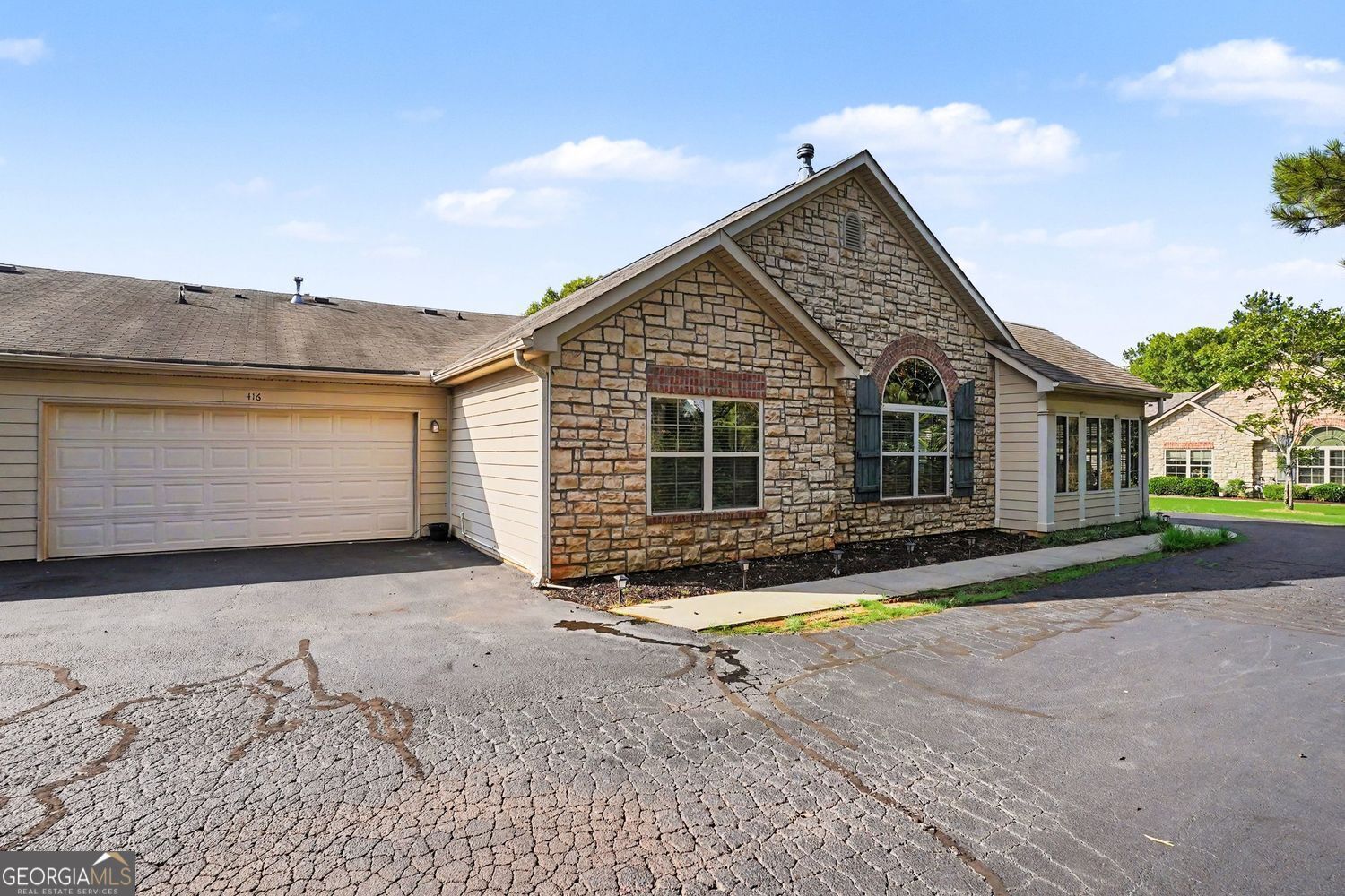 Property Photo:  416 Kenley Court  GA 30253 