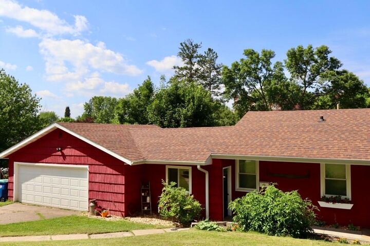 Property Photo:  722 Nina Ave  WI 54403 