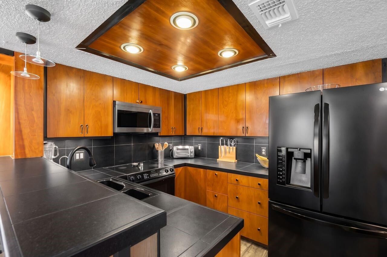 Property Photo: 1464 Gemini Street TX 77058