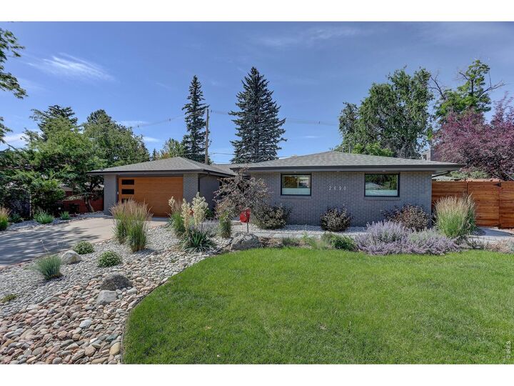 Property Photo: 2690 University Heights Ave CO 80302